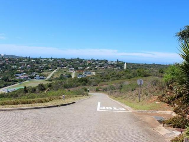 780 m² Land available in Westbank