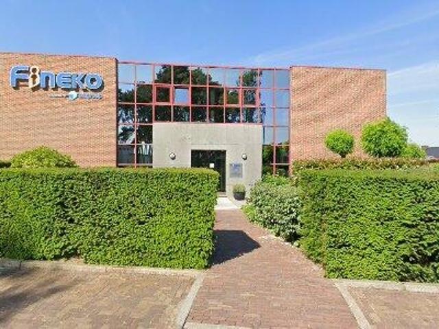 781 m2 office space for sale in Pelt