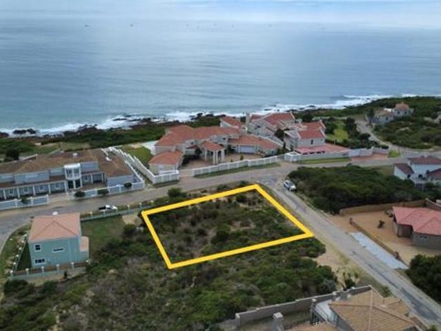 781 m² Land available in St Francis On Sea