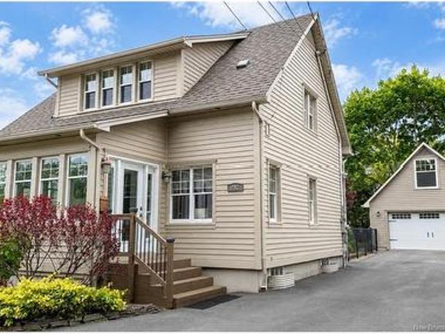 782 York St, Fredericton, NB, E3B 3R8 house for sale | Listing ID NB143897 | Royal LePage