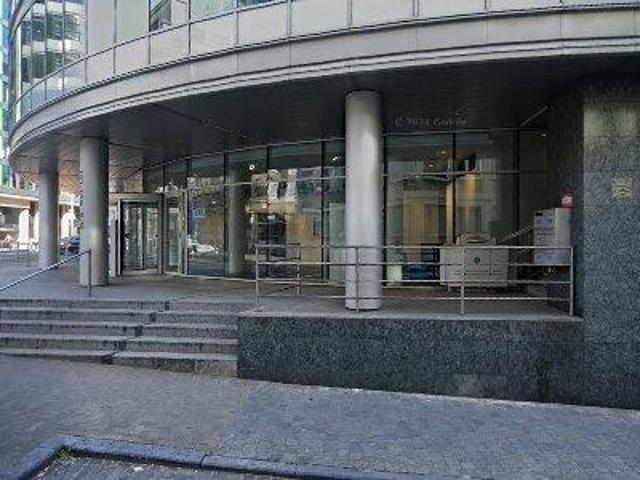 784 m2 office space for rent in Brussels Etterbeek