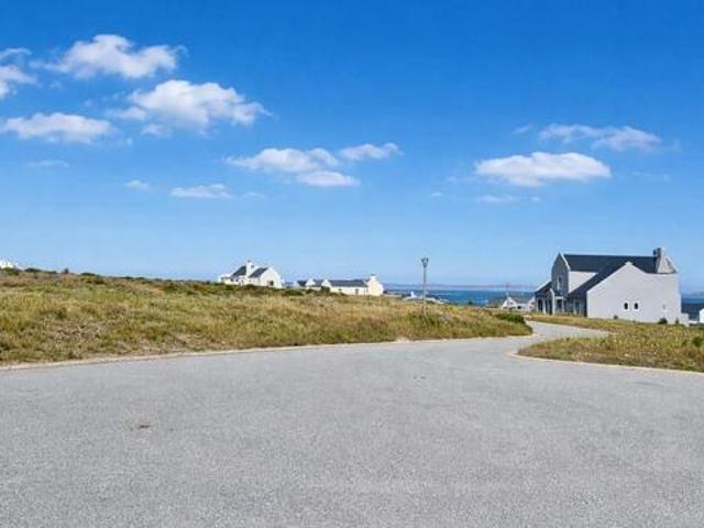 784 m² Land available in Hoogland