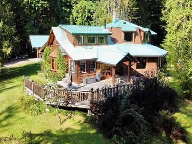 785 Beech Road, Nakusp, BC, V0G 1R1 house for sale | Listing ID 10377 | Royal LePage