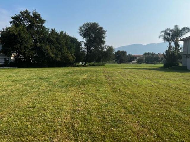 785 m² Land available in Westlake Estate