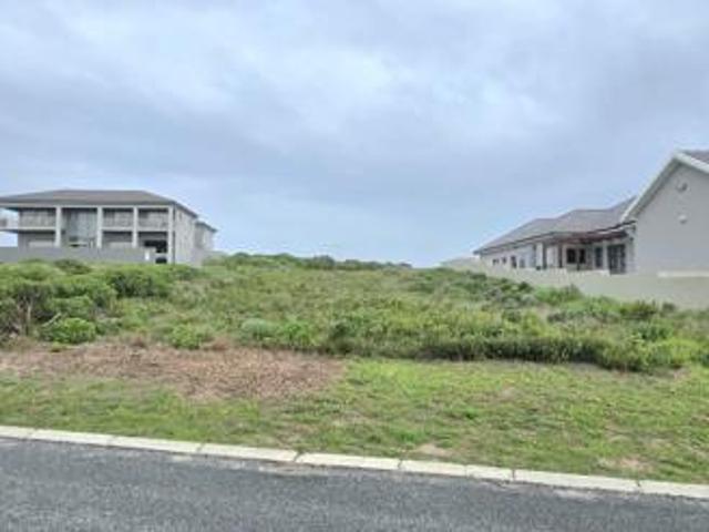 786 m² Land available in Kleinbaai