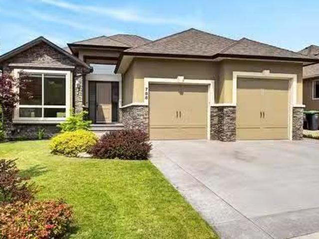 788 Crozier Avenue, Kelowna, BC, V1W 5B2 house for sale Lis.