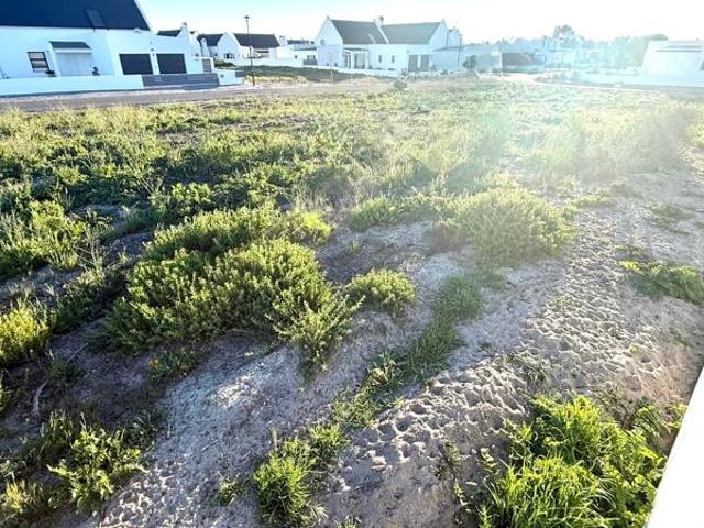 789 m² Land available in Dwarskersbos