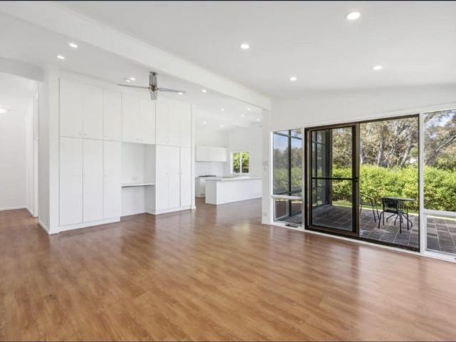 Hi, I’m comfortable, contemporary living in the heart of Magill