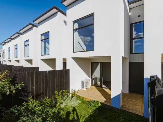 78 Tukari Lane, Mangere Bridge, Manukau City For Sale
