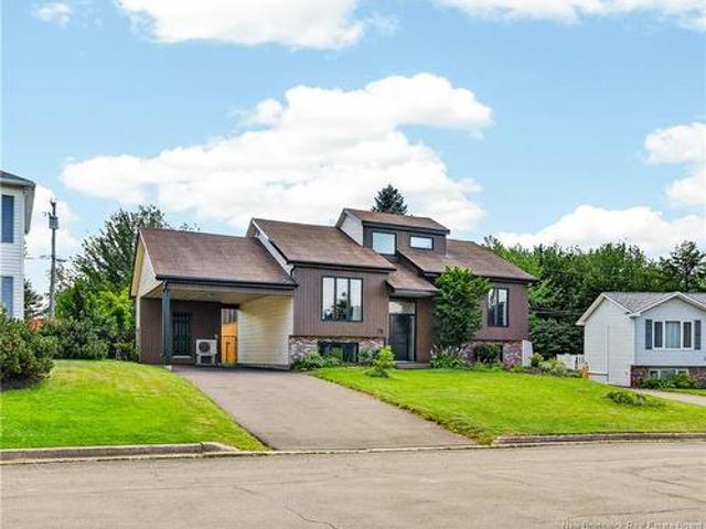 78 Woodstone Cres, Moncton, NB, E1G 1W1 house for sale | Listing ID NB144016 | Royal LePage