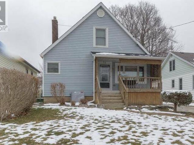 78 Alexandra AVENUE Chatham Ontario