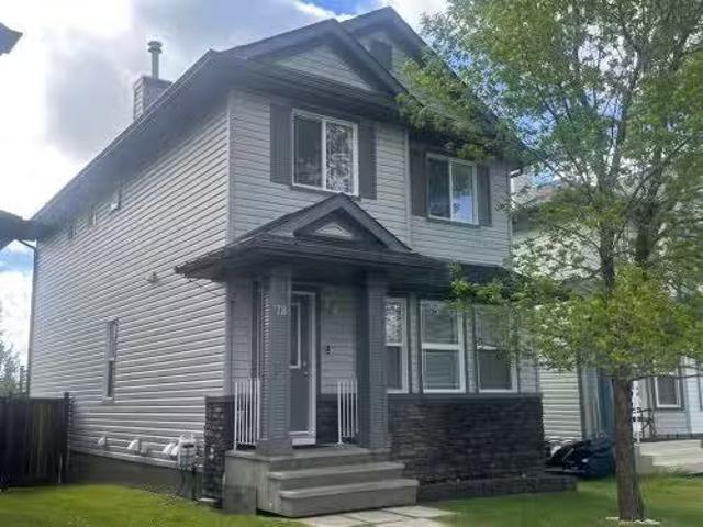 78 Crystal Shores Heights, Okotoks, AB, T1S 2K9 house for sa.