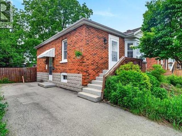 78 East 14Th Street, Hamilton, ON, L9A 4B5 house for sale | Listing ID 40821 | Royal LePage
