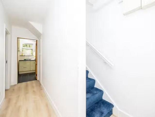 78 Larkhill Road, Whitehall, Dublin 9, D09PT85 is for sale