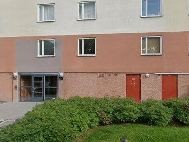 78 m2 lägenhet uthyres i Botkyrka