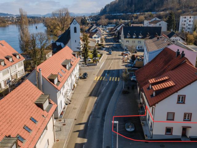78 m² Gewerbefläche für Büro oder Praxis & Mittagspause am Rheinufer