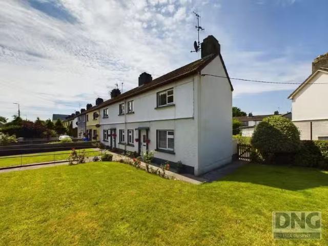 7/8 Newtown Terrace, Thomastown, Co. Kilkenny, R95H5X9 is for.