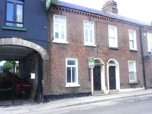 78 Prussia Street, Stoneybatter, Dublin 7, D07F8KP is for sale