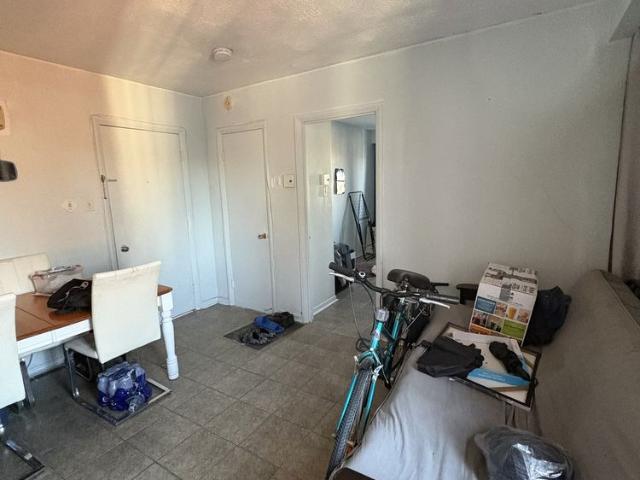 790 Ch. de Chambly, Longueuil Le Vieux Longueuil, QC J4H