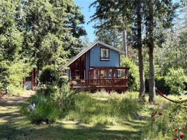 7913 Swanson View Dr, Pender Island, BC, V0N 2M2 house for sale | Listing ID 1040 | Royal LePage