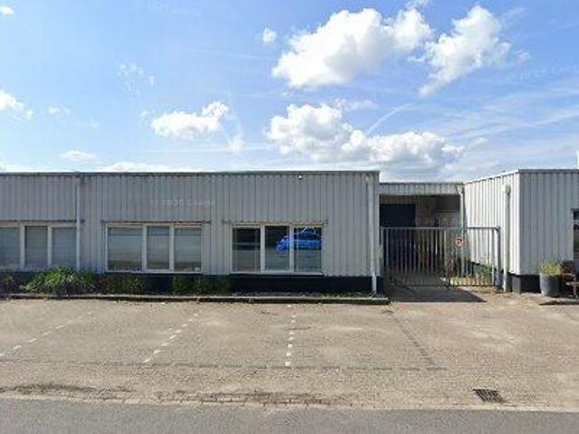 792 m2 office space for rent in Almelo