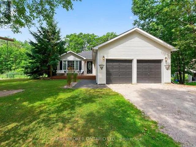 7935 Park Lane Crescent, Ramara, ON, L0K 2B0 house for sale | Listing ID S12316 | Royal LePage