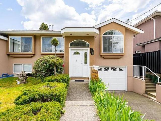 7936 Edmonds Street, Burnaby, BC, V3N 1C2 duplex for sale | Listing ID R3002 | Royal LePage
