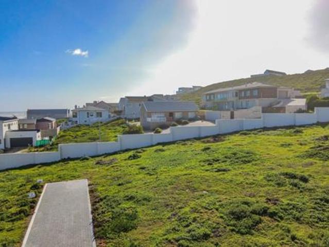 794 m² Land available in Yzerfontein