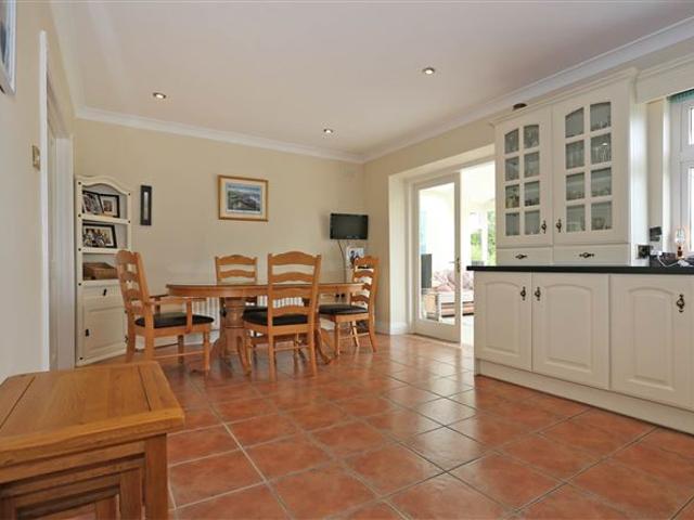 795,000 | 12 Cherryfield, Monaleen, Castletroy, Limerick, County Limerick GVM Auctioneers Limerick 5004 MyHome. Ie Residential