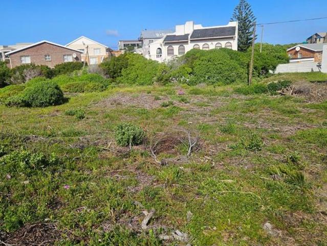 795 m² Land available in Pearly Beach