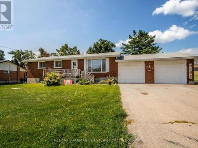 796 Maple Drive, Selwyn, ON, K0L 1T0 house for sale | Listing ID X13713 | Royal LePage