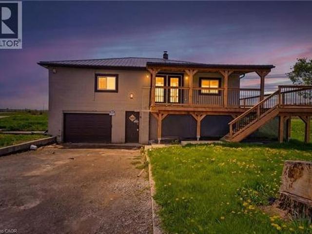 797 Forks Road, Port Colborne, ON, L3K 5V5 house for sale | Listing ID 40836 | Royal LePage
