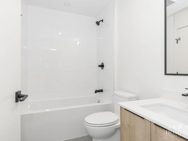 7980 206A St 1 Bedroom Apartment for Rent at 7980 206a St, Langley, BC V2Y 3Z8 Willoughby