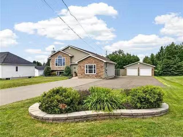 799 Chartersville Rd, Dieppe, NB, E1A 1K7 house for sale Li.