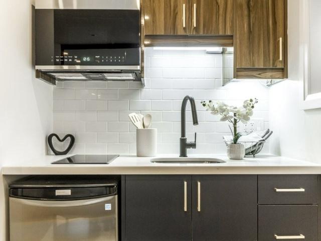 79 81 Duke Street Studio Apartment for Rent at 79 Duke St, Hamilton, ON L8P 1X4 Durand
