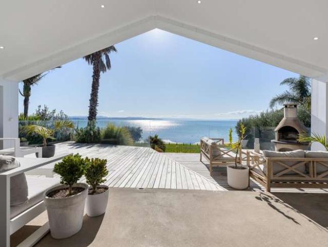 79 Torkar Road, Clarks Beach, Franklin