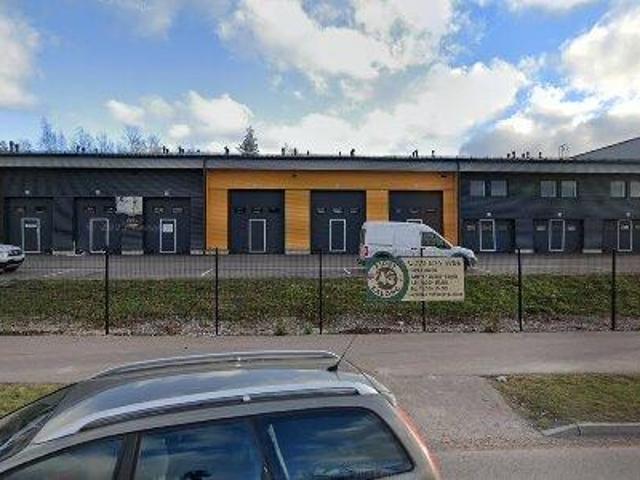 79 m2 lager uthyres i Västerås