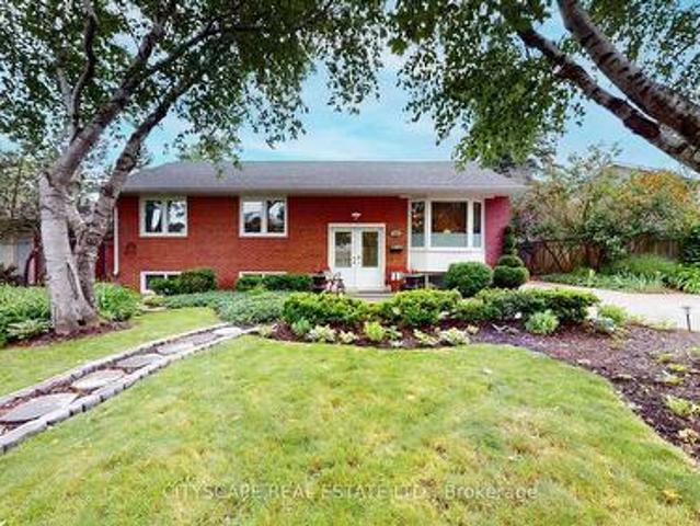 79 Paperbirch Drive, Toronto, ON, M3C 2E6 house for sale | Listing ID C13438 | Royal LePage