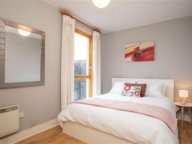 79 Park View, River Road, Rathborne, Dublin 15, Ashtown, Dublin 15 REA Fitzgerald Chambers 4898 MyHome. Ie Residential