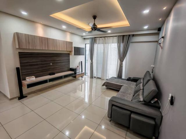 79 Residence Luxury Renovated 1550sqft Pool View Sold With Furnished