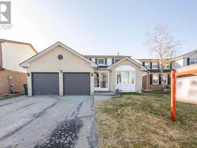 7 Markham Street, Brampton, ON, L6S 3P2 house for sale | Listing ID W12091 | Royal LePage