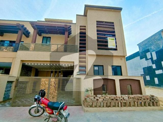 7 Marla Modern Double unit House for Sale Bahria Town Phase 8 Ali Block