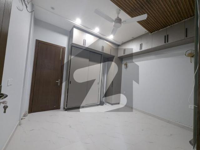 7 Marla Near To Park Owner Build Designer House Lake City