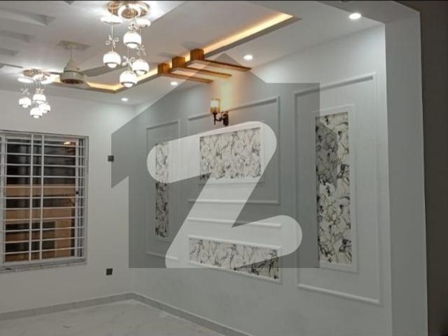 7 Marla used House For Sale FECHS