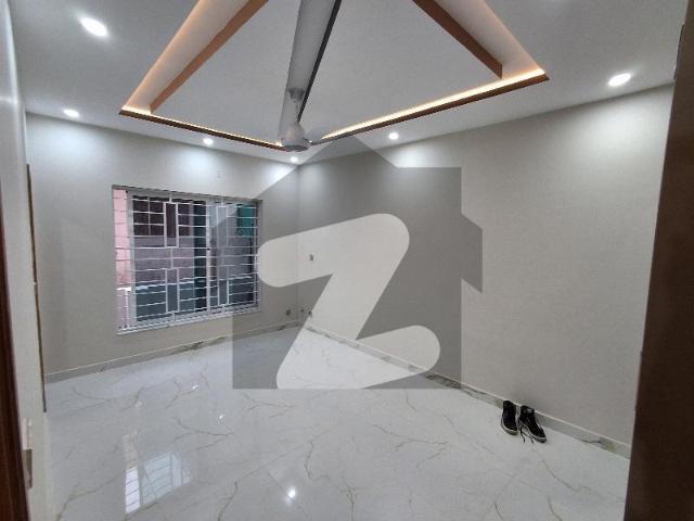 7 Marla Newly Build House for Sale in G 10
