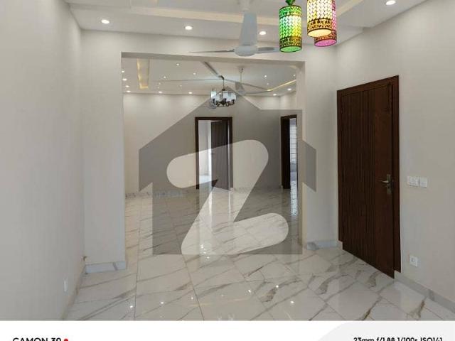7 Marla Beautiful Brand New Double Storey House Available For Rent