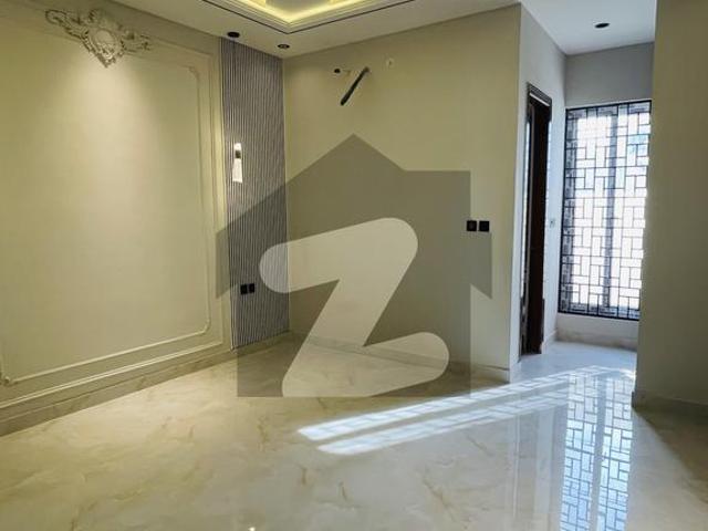 7 Marla brand new designer house for sale in premium location of Gulbarg Gulberg Residencia Block L