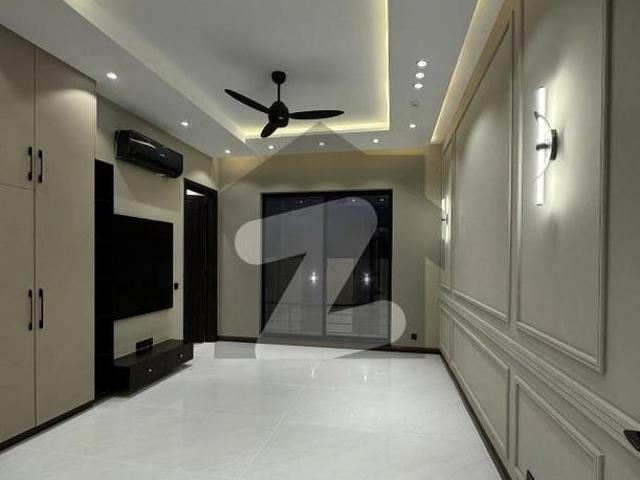 7 Marla Brand New House Available For Rent Bahria Town Phase 8 Safari Homes