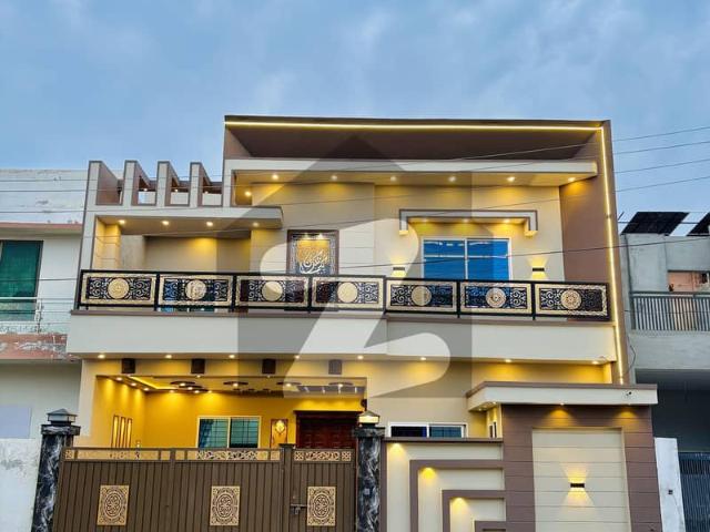 7 Marla Brand New House For Sale in Teacher Colony