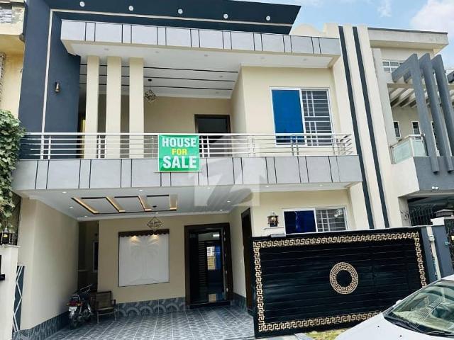 7 Marla Brand New House For Sale In Jinnah Garden